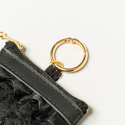 Fleur de Nuit Mini Pouch（フルール・ド・ニュイ ミニ ポーチ）｜黒ジャガード生地とレースを重ねたViiveliaのミニポーチ。小銭やリップなどの小物収納に使えるコンパクトポーチ。