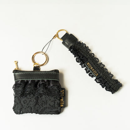 Fleur de Nuit Mini Pouch（フルール・ド・ニュイ ミニ ポーチ）｜黒ジャガード生地とレースを重ねたViiveliaのミニポーチ。小銭やリップなどの小物収納に使えるコンパクトポーチ。