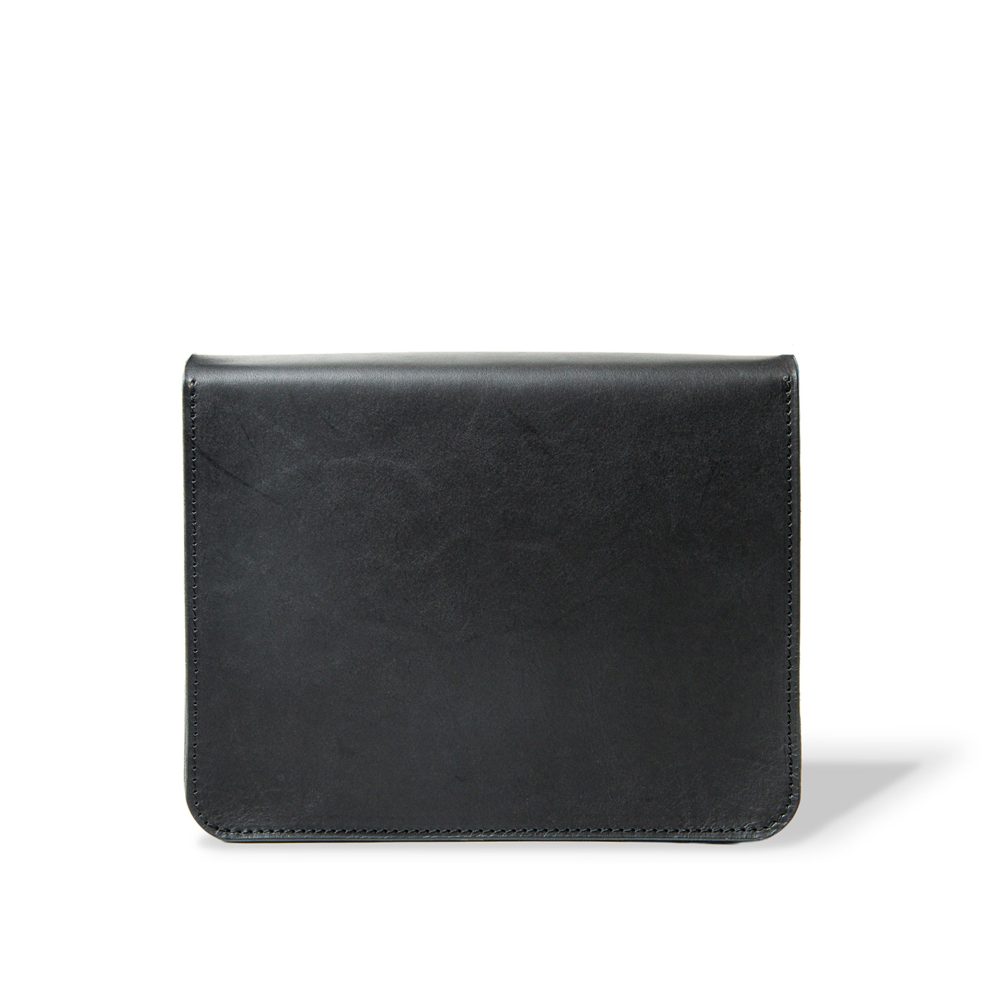 ROAVAN（ローバン）のGossipy Bunny（ゴシッピーバニー）Toy Box Plus（トイボックス プラス）ショルダーバッグ。国産ブラックレザーと真鍮金具を使用した箱型構造で、長財布やiPad mini、A5サイズのノートが収納できる軽量コンパクトなモデルです。