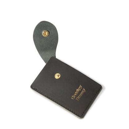 Roavan（ローバン） Gossipy Bunny（ゴシッピーバニー） Tricksy（トリクシー） カードケース。日本製ブラックレザーを使用し、名刺やICカードを収納できるウサギ耳フラップ付きのカードケース。