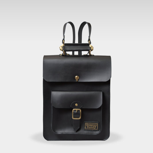 Roavan（ローバン） Gossipy Bunny（ゴシッピーバニー） Vertone（ヴェルトーン） 縦型サッチェルバッグ。縦のラインが美しい個性派デザイン。上質な牛革と真鍮パーツを使用し、使うほどに艶を増すエイジングが楽しめる日本製レザーバッグ。